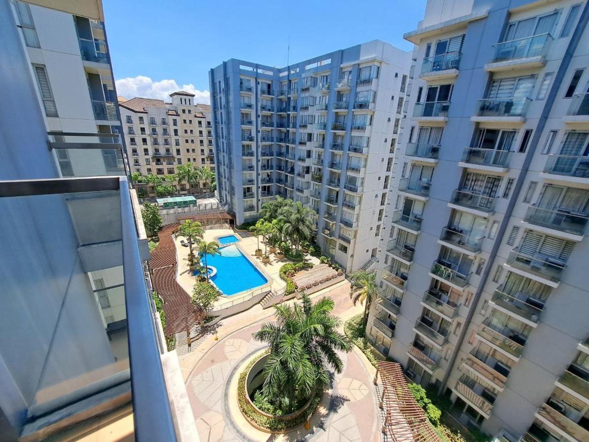 Palm Tree Villas By Ann Manila Exterior photo